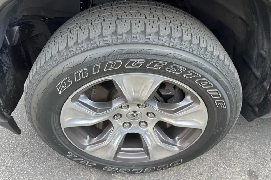 2019 Ram 1500 Limited photo 1