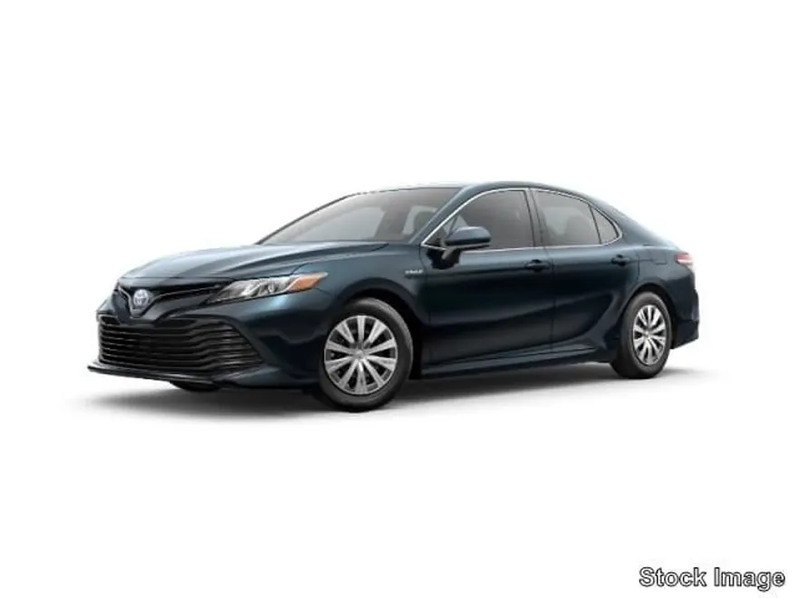 2020 Toyota Camry Hybrid LE photo 1