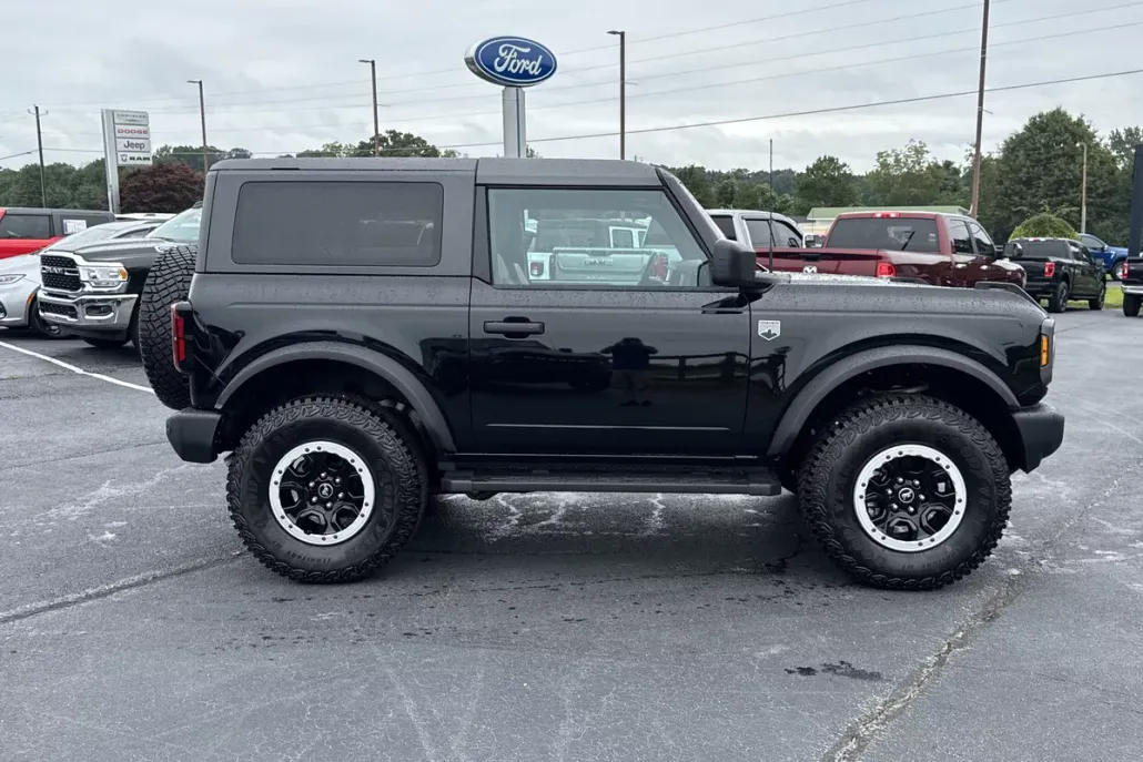 2024 Ford Bronco Big Bend photo 1