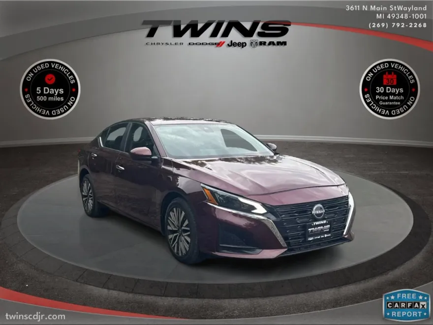 2024 Nissan Altima 2.5 SV photo 1