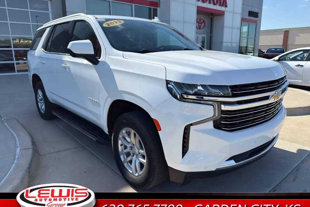 2023 Chevrolet Tahoe LT photo 1