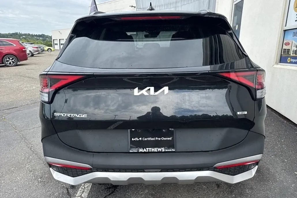 2023 Kia Sportage Hybrid EX photo 1