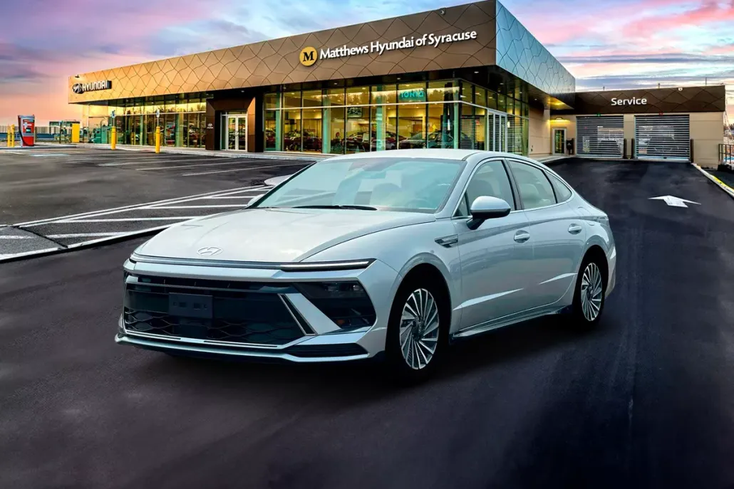 2025 Hyundai Sonata Hybrid SEL photo 1