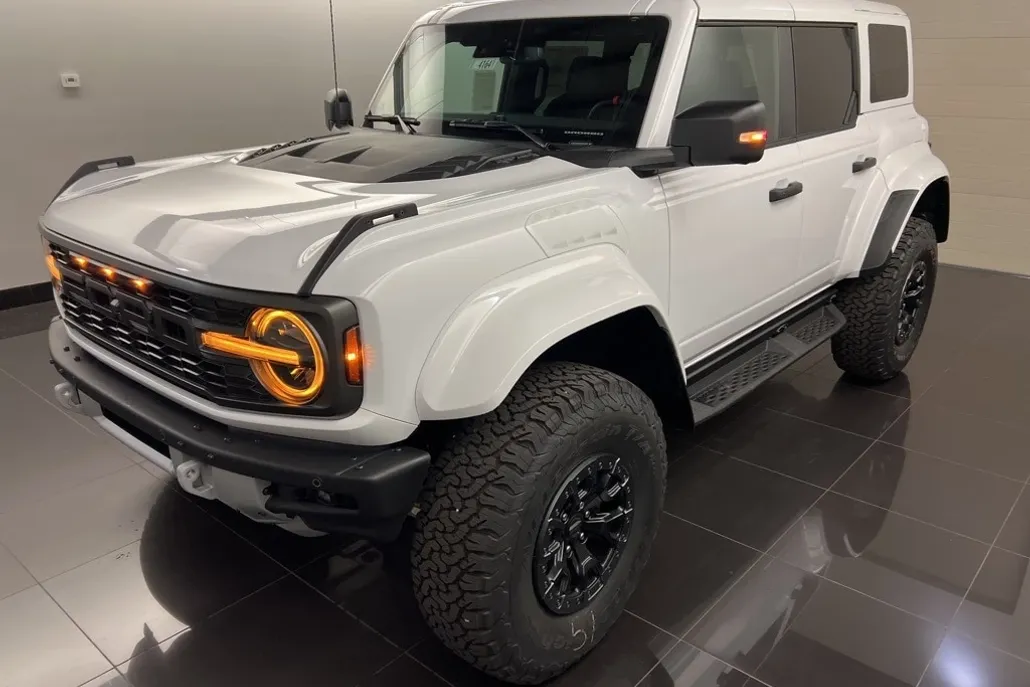 2025 Ford Bronco Raptor photo 1