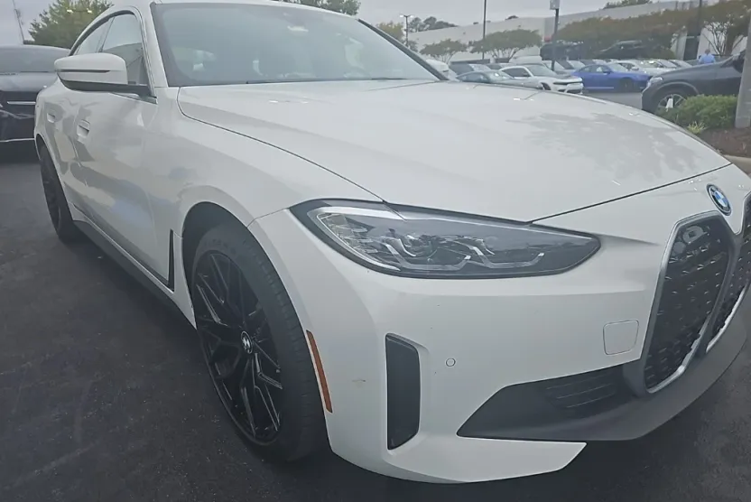 2024 Bmw i4 eDrive35 photo 1
