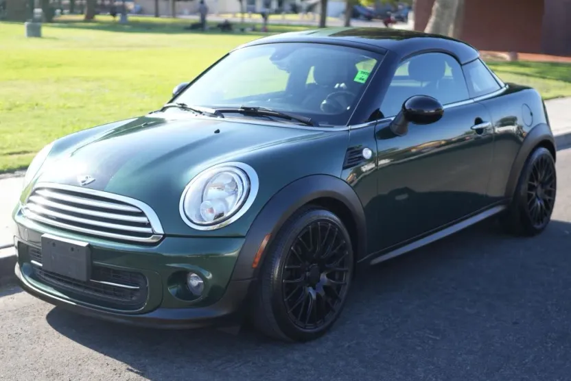 2015 Mini Cooper Coupe photo 1