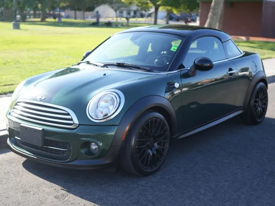 2015 Mini Cooper Coupe photo 1