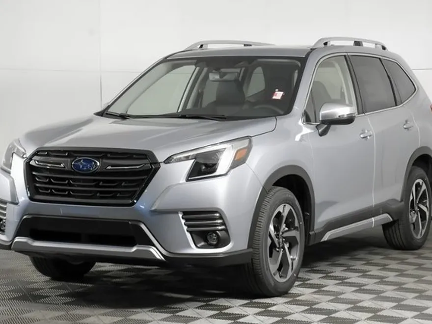 2024 Subaru Forester Touring photo 1