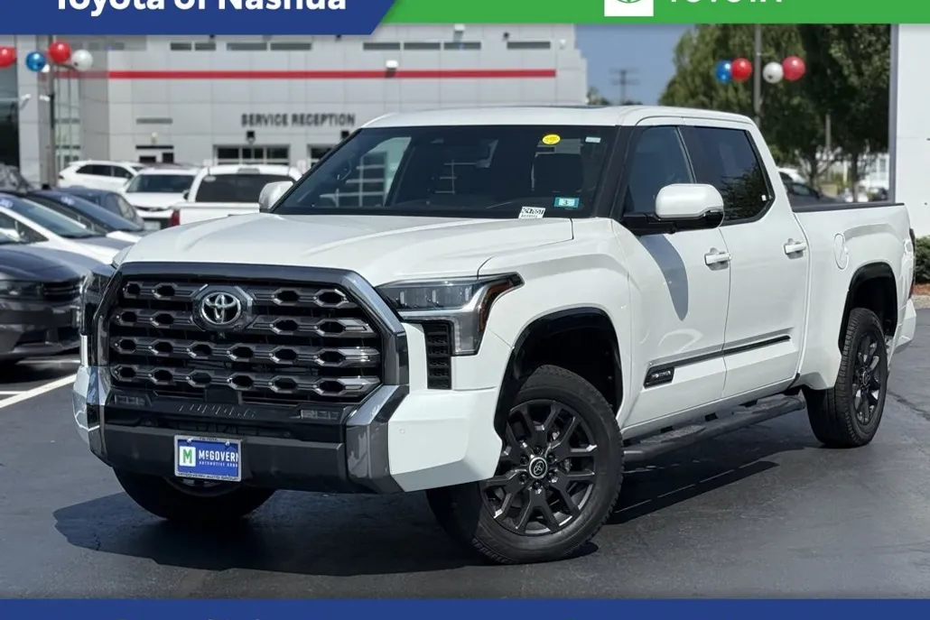 2024 Toyota Tundra Platinum photo 1