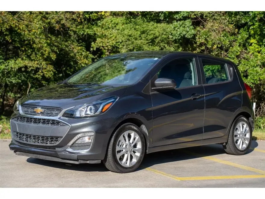 2022 Chevrolet Spark 1LT photo 1