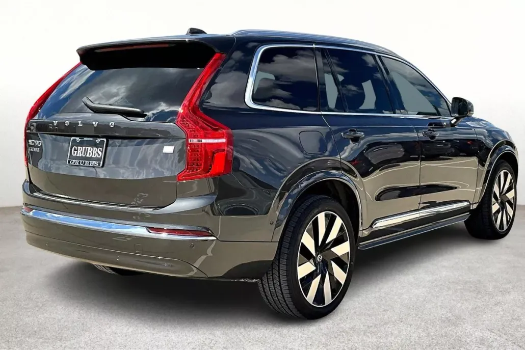 2023 Volvo XC90 Recharge Ultimate photo 1