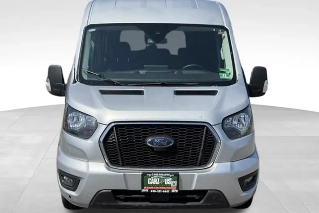 2023 Ford Transit photo 1