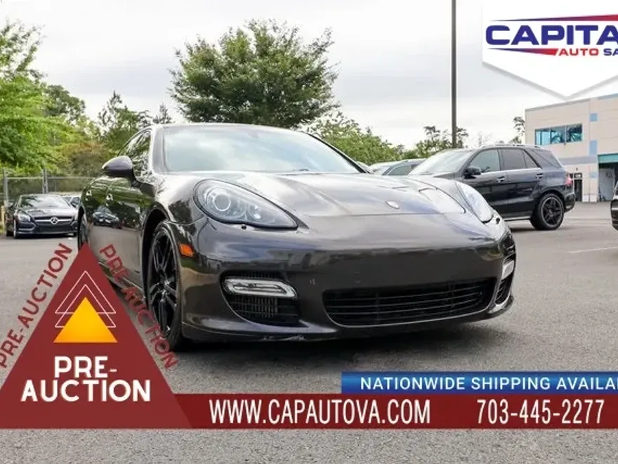 2012 Porsche Panamera Turbo photo 1