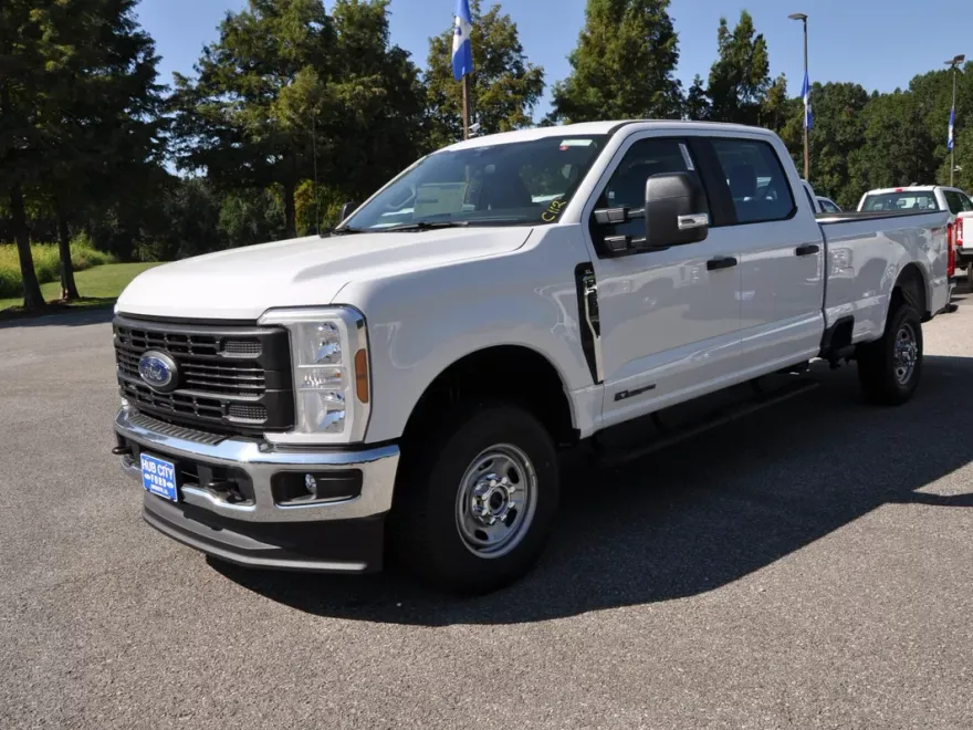 2026 Ford F-250 XL photo 1