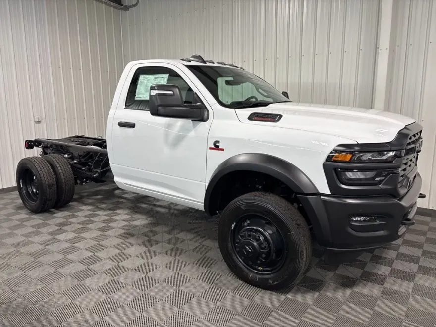 2026 Ram 4500 Tradesman photo 1