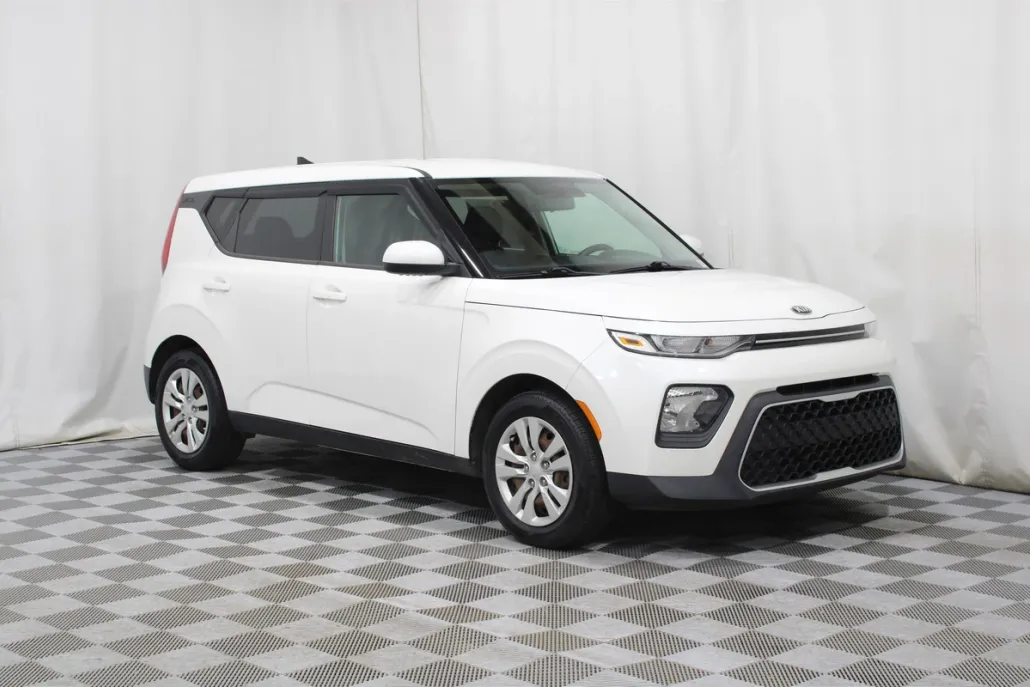 2020 Kia Soul LX photo 1
