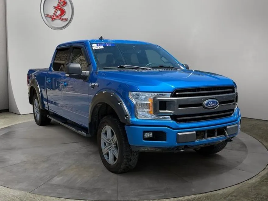 2021 Chevrolet Silverado 1500 Custom photo 1