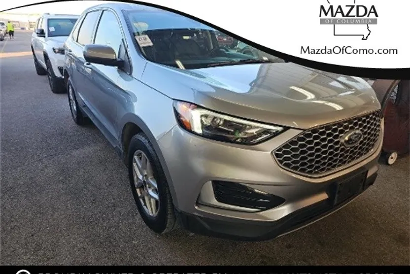 2024 Ford Edge SEL photo 1