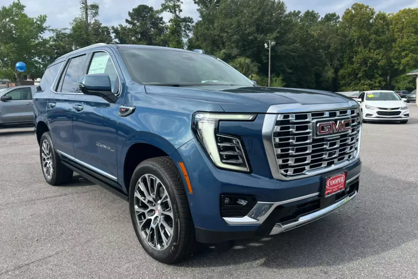 2025 Gmc Yukon Denali photo 1