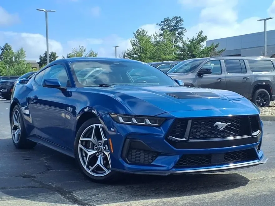 2024 Ford Mustang GT Premium photo 1
