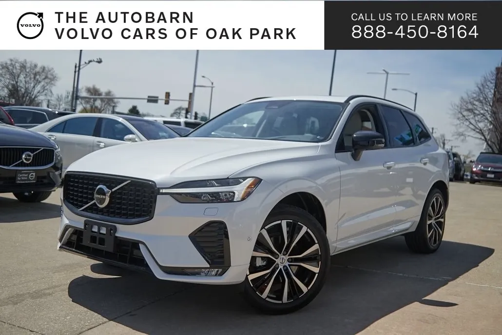2025 Volvo XC60 B5 Plus photo 1