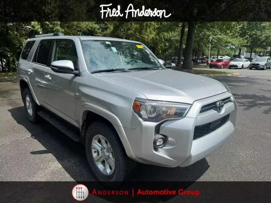 2024 Toyota 4Runner SR5 Premium photo 1
