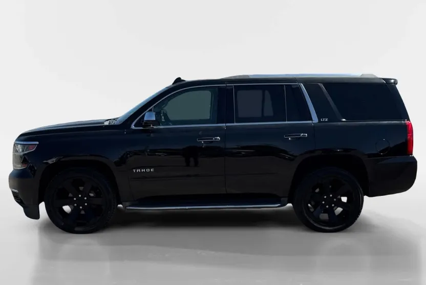 2016 Chevrolet Tahoe LTZ photo 1