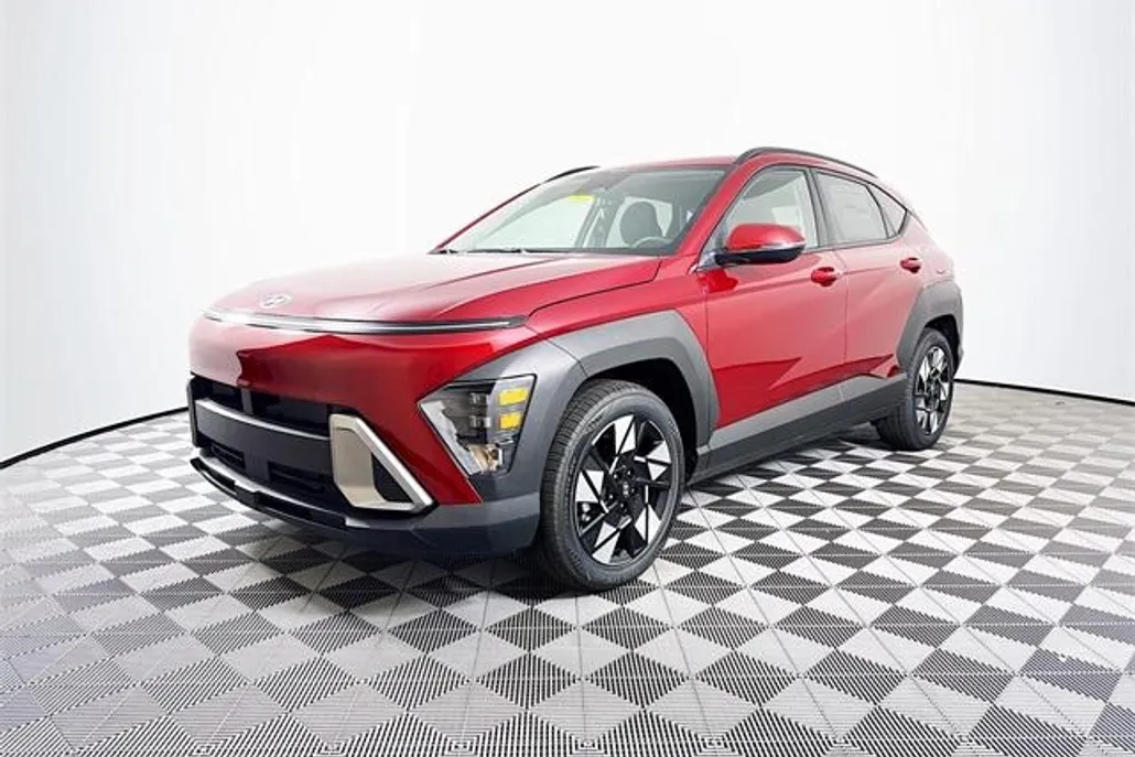 2025 Hyundai Kona SEL photo 1