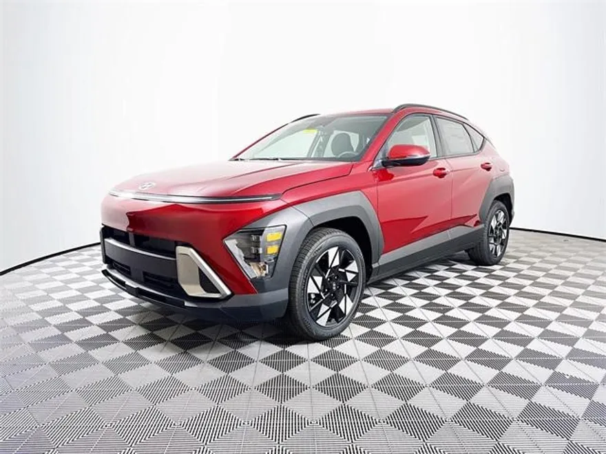 2025 Hyundai Kona SEL photo 1