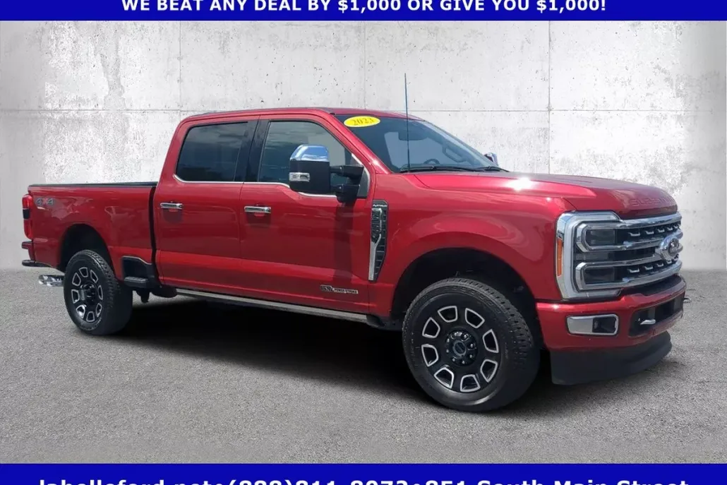 2023 Ford F-250 Platinum photo 1