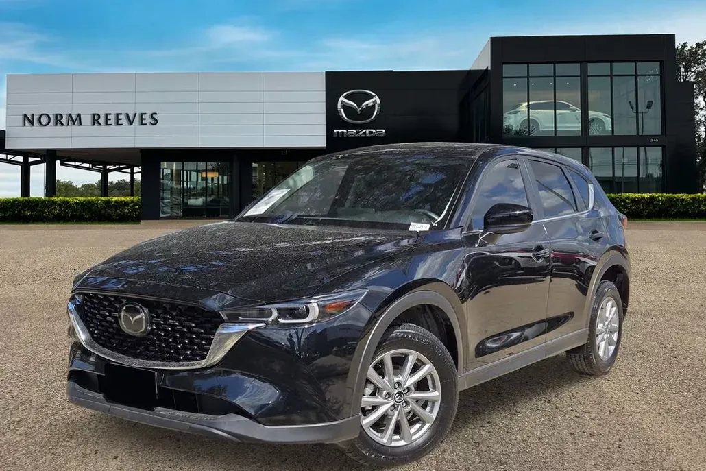 2023 Mazda CX-5 2.5 S Preferred photo 1