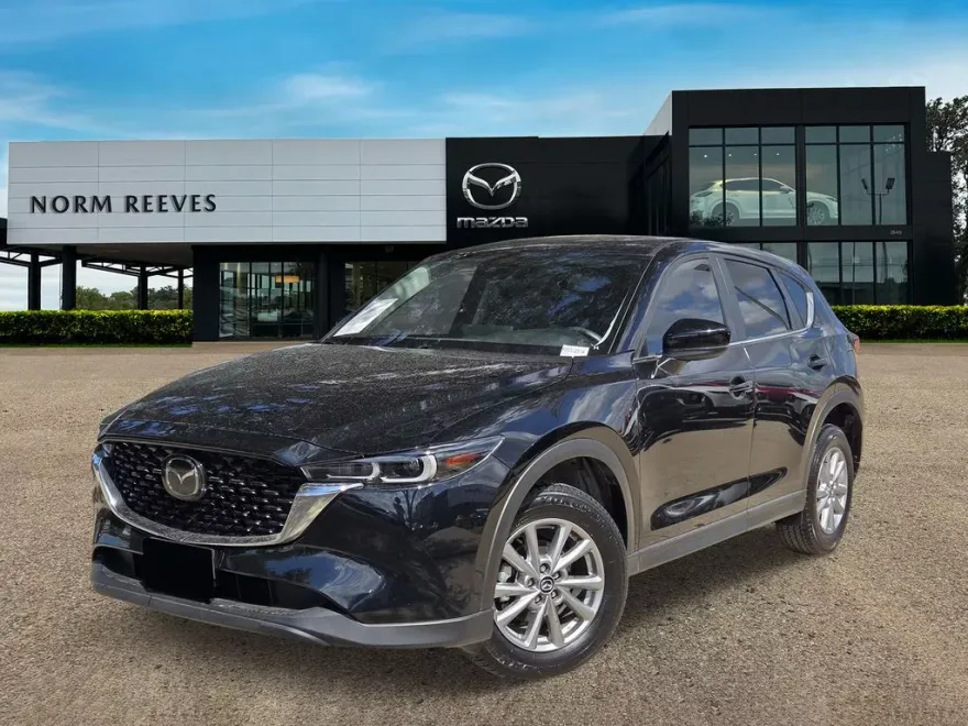 2023 Mazda CX-5 2.5 S Preferred photo 1