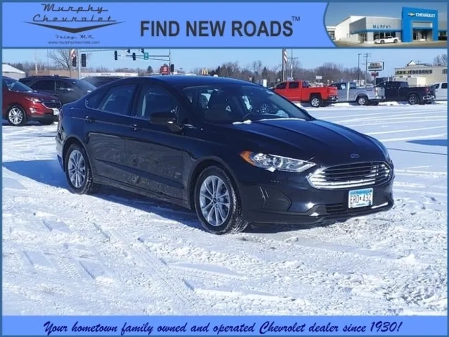 2020 Ford Fusion SE photo 1