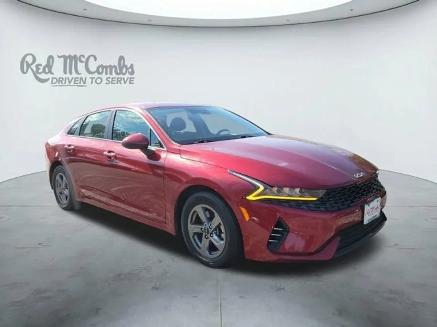 2023 Kia K5 LXS photo 1