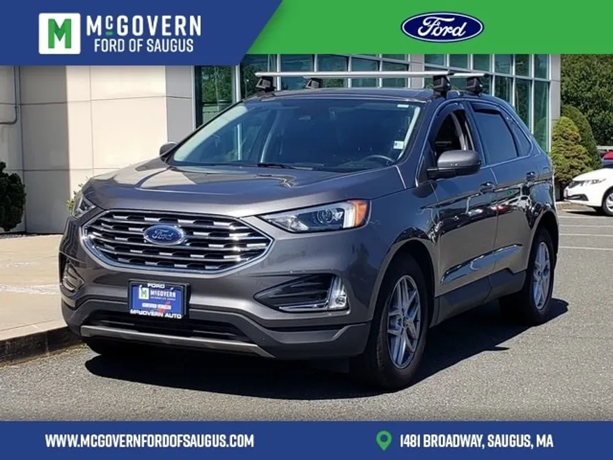 2022 Ford Edge SEL photo 1