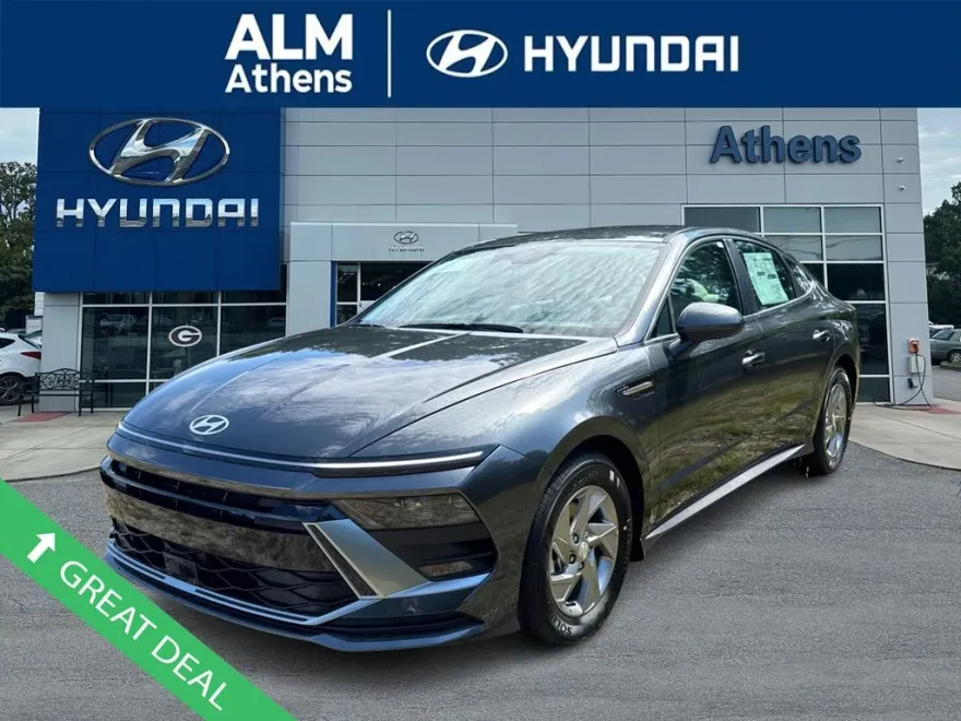 2025 Hyundai Sonata SE photo 1