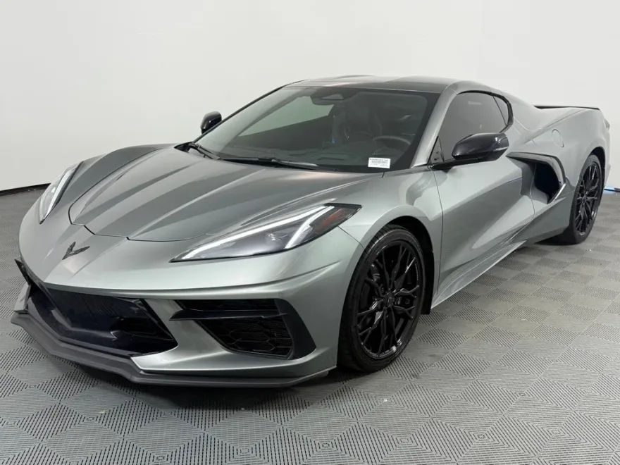 2024 Chevrolet Corvette Stingray Coupe photo 1