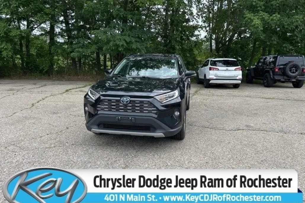 2021 Toyota RAV4 Hybrid Limited photo 1