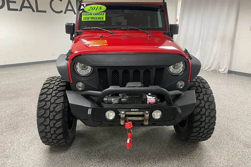 2018 Jeep Wrangler Sahara photo 1