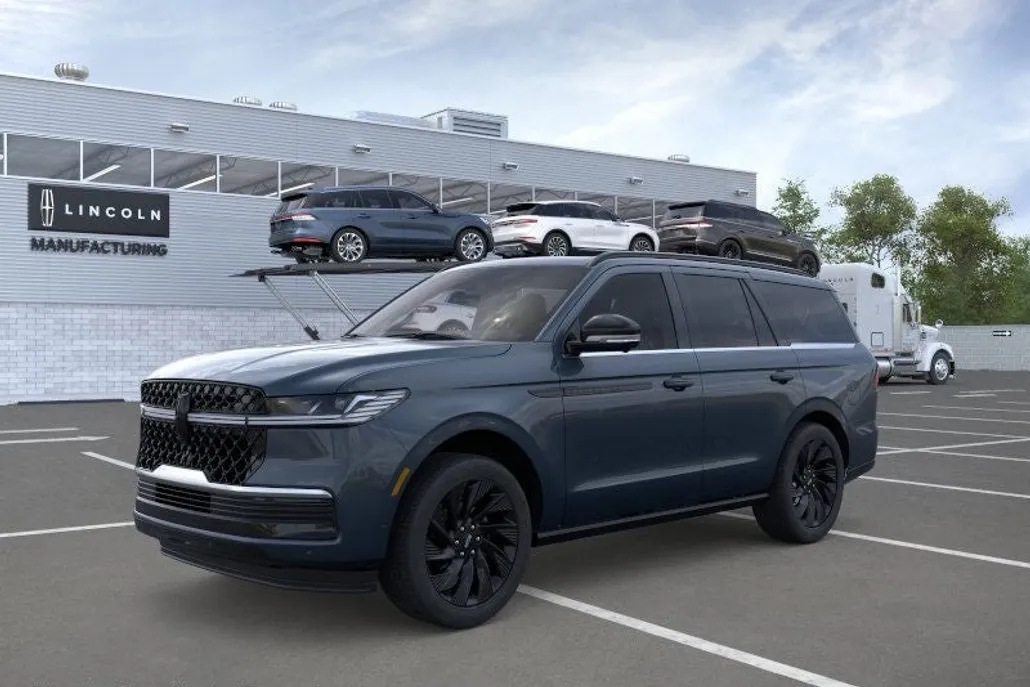 2025 Lincoln Navigator Reserve photo 1
