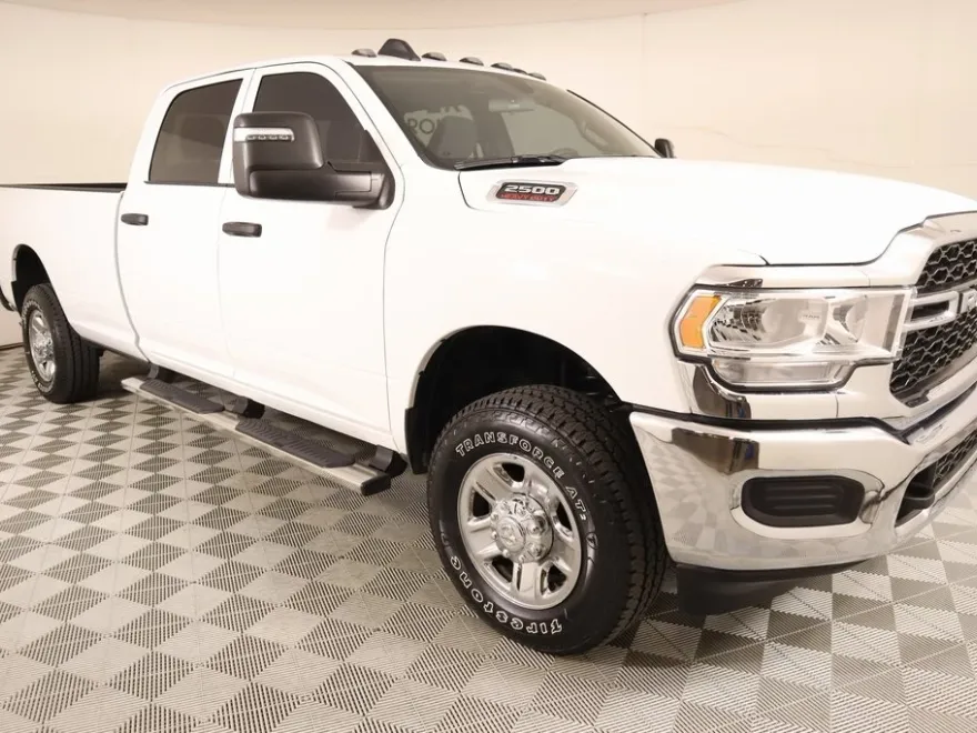 2024 Ram 2500 Tradesman photo 1