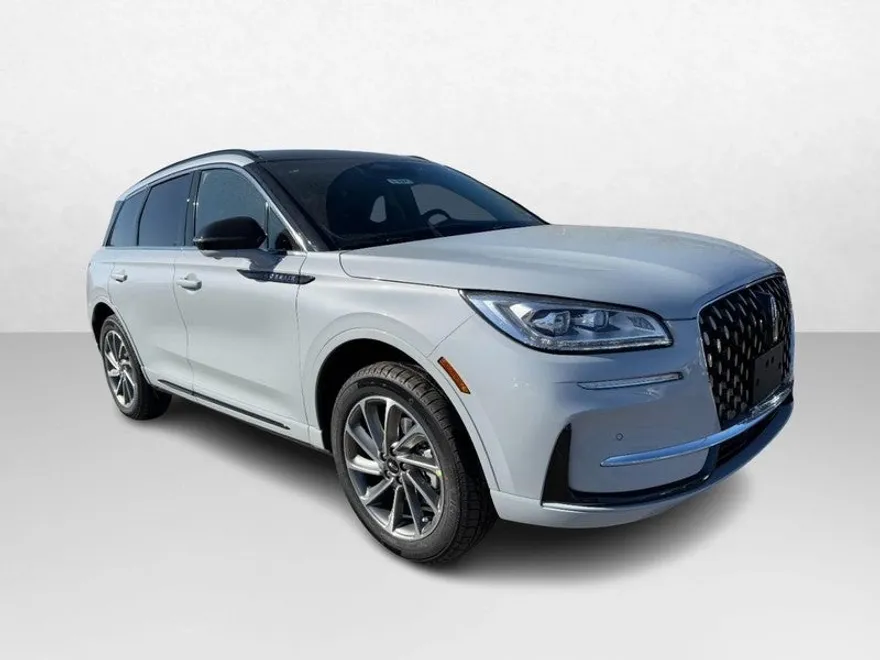 2025 Lincoln Corsair Grand Touring photo 1