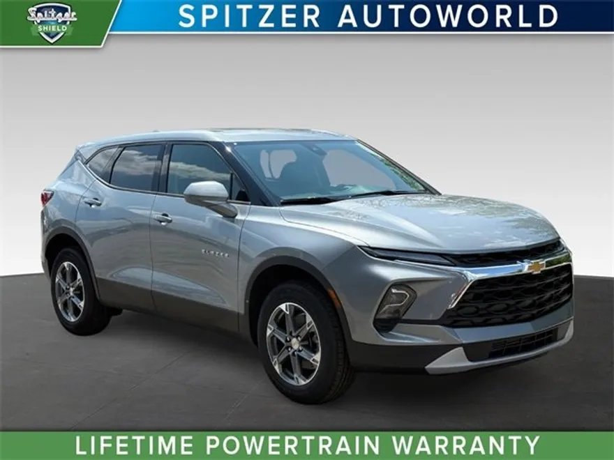 2025 Chevrolet Blazer 2LT photo 1