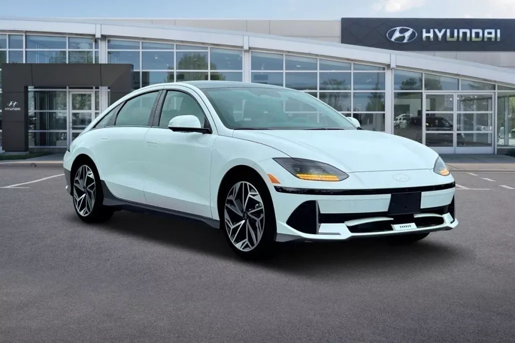 2025 Hyundai Ioniq 6 Limited photo 1