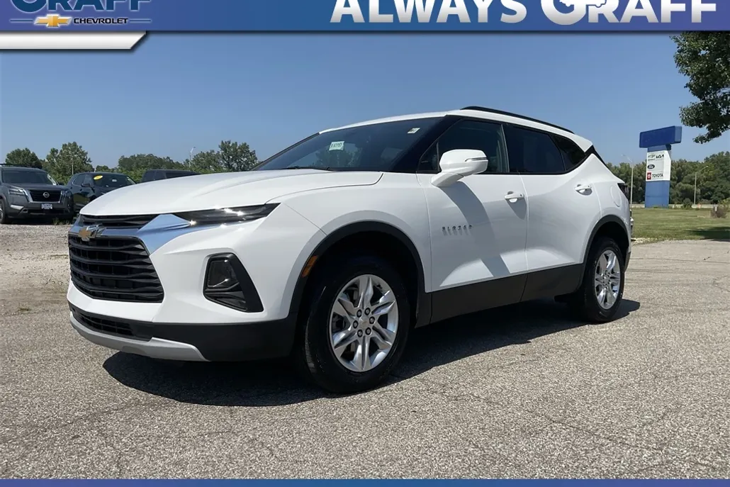 2022 Chevrolet Blazer 2LT photo 1