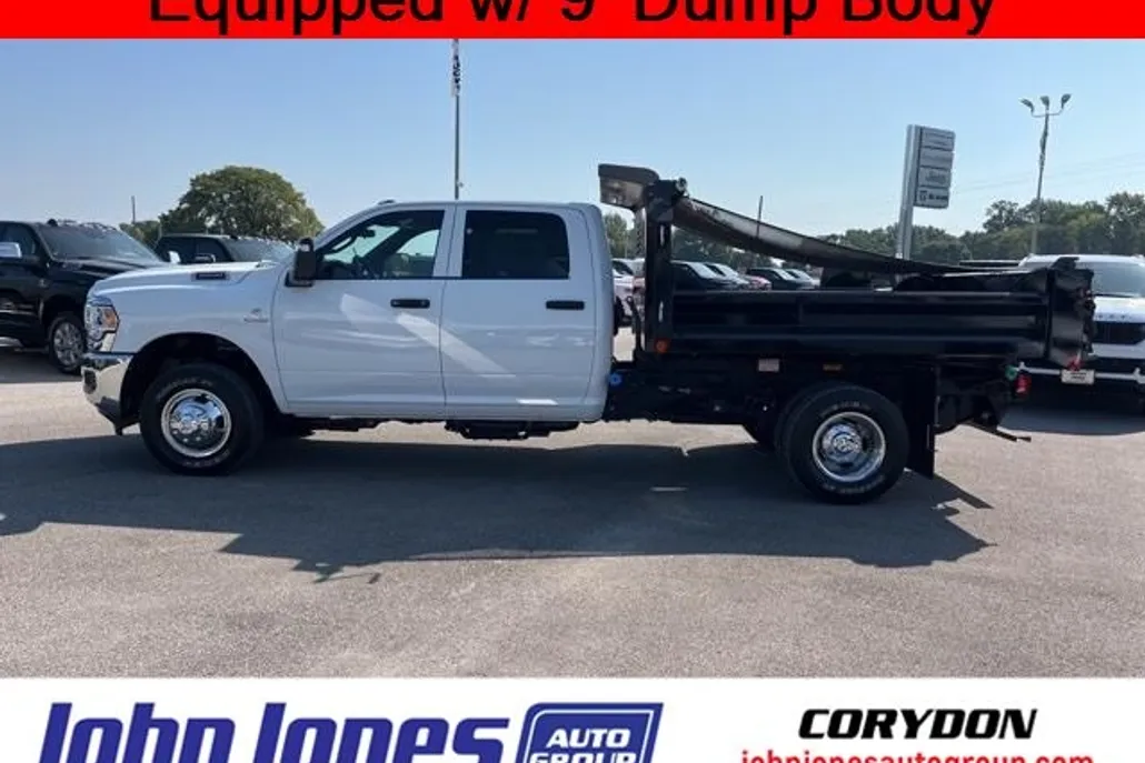 2024 Ram 3500 Tradesman photo 1