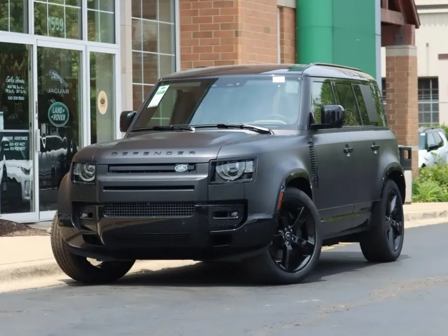 2025 Land Rover Defender 110 X-Dynamic SE photo 1