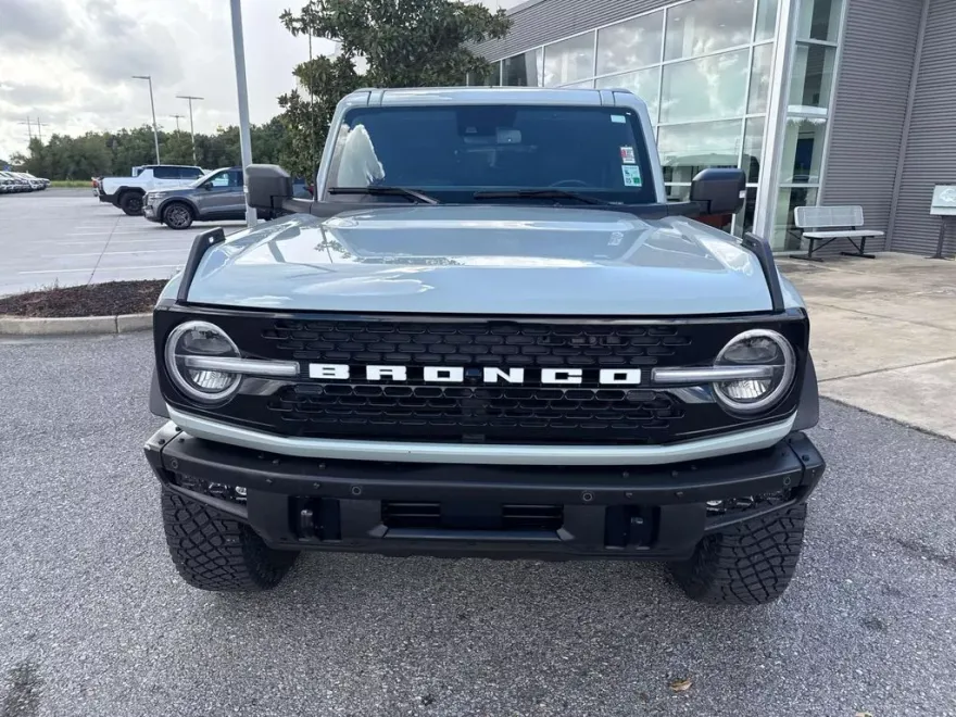 2023 Ford Bronco Wildtrak photo 1
