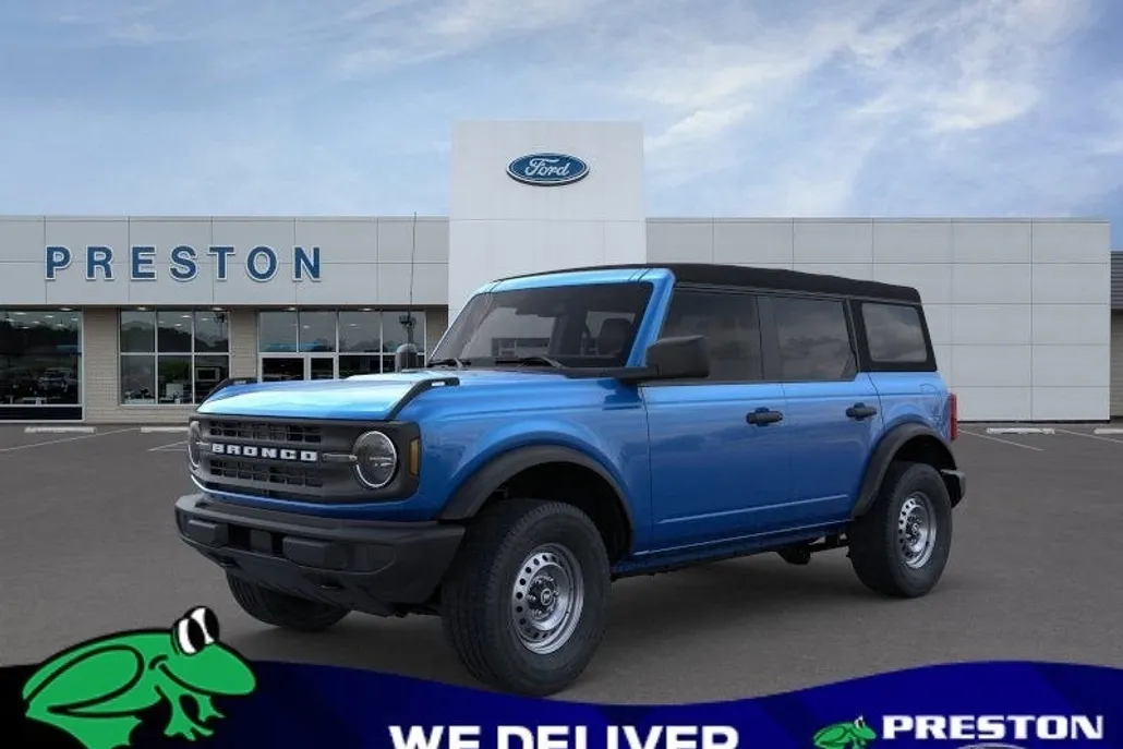2025 Ford Bronco Base photo 1