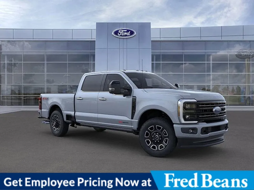 2025 Ford F-250 Platinum photo 1